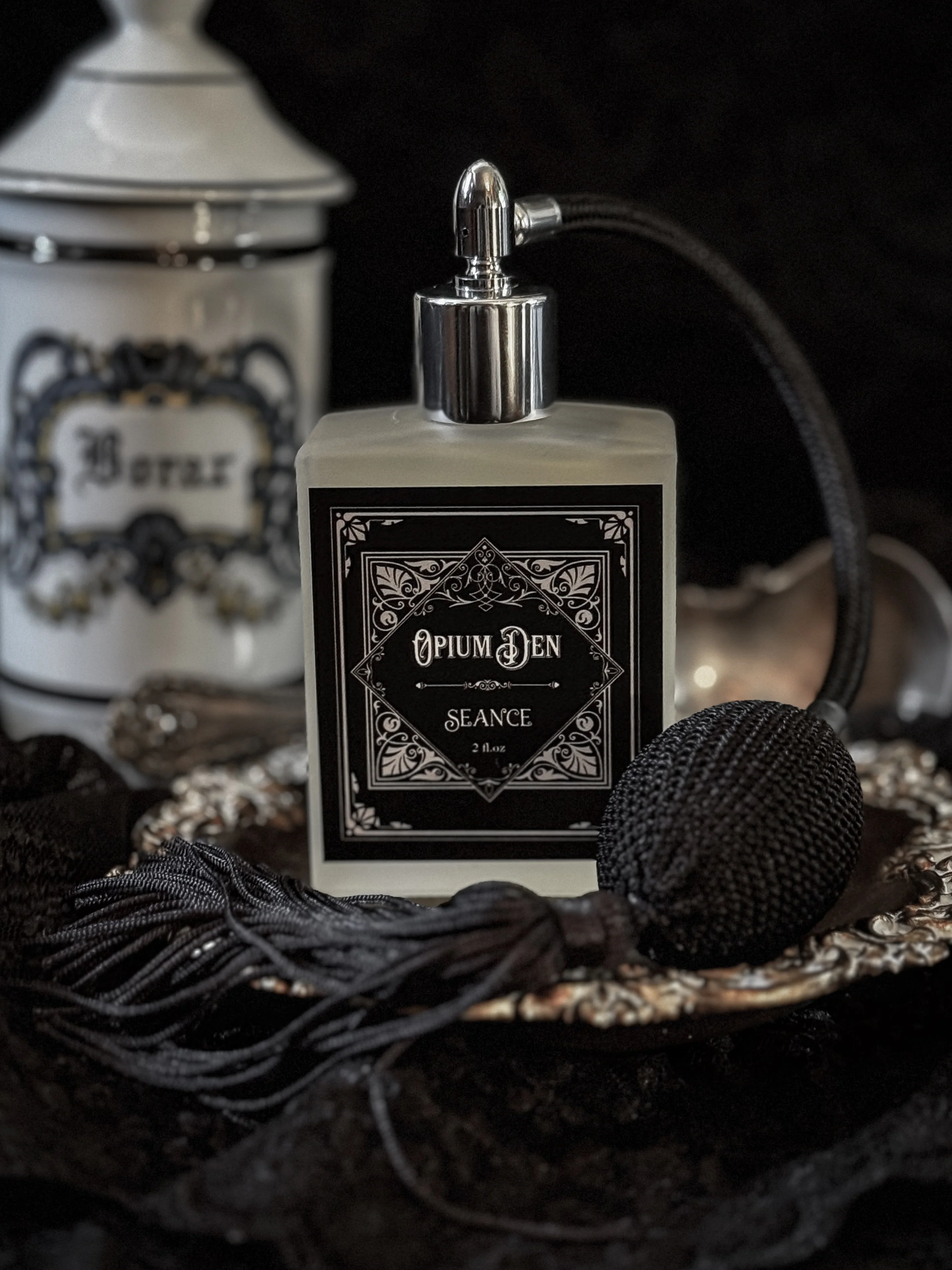 Opium Den Eau De Parfum