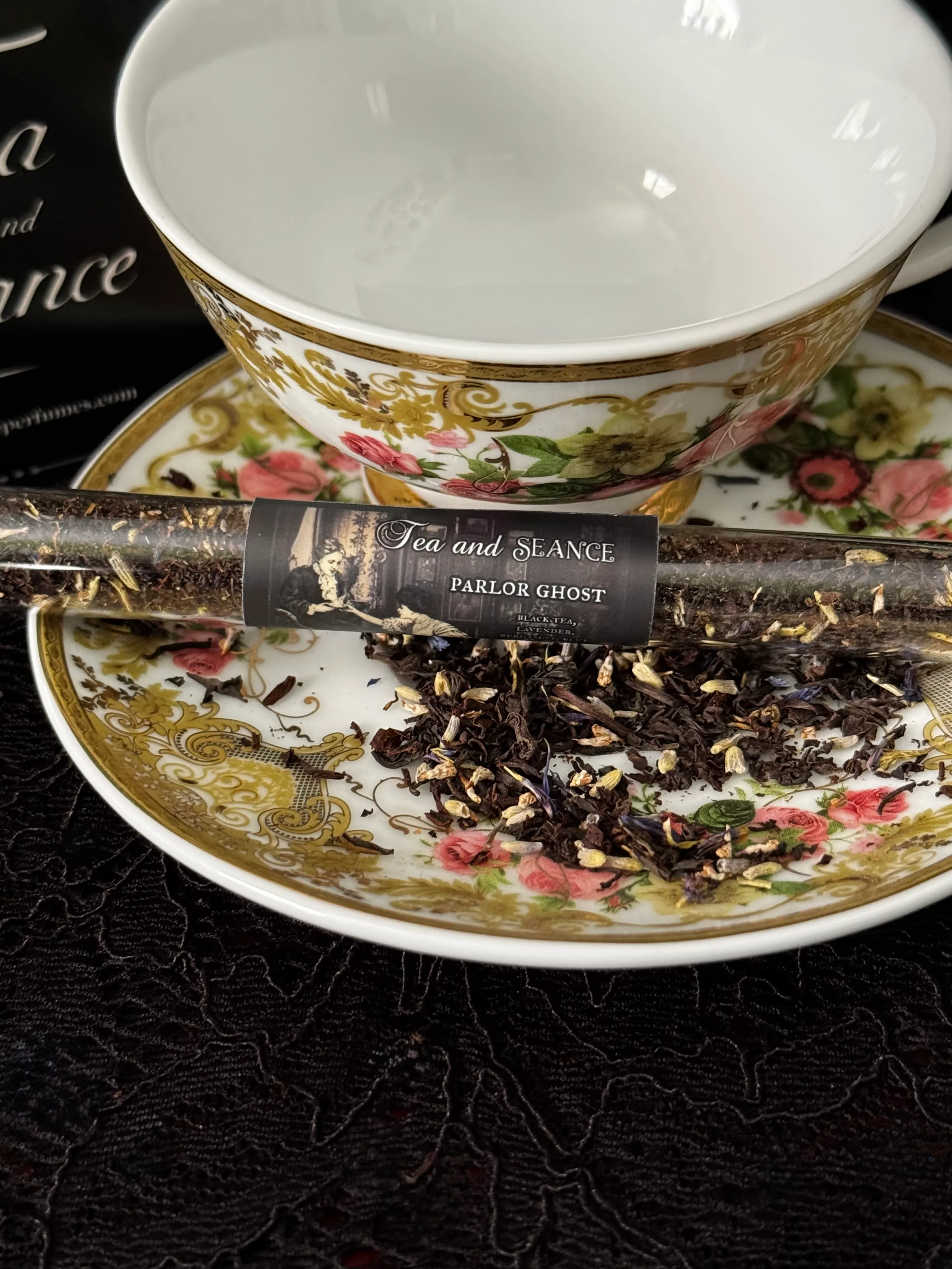 Parlor Ghost Tea- a haunting earl grey - Image 5