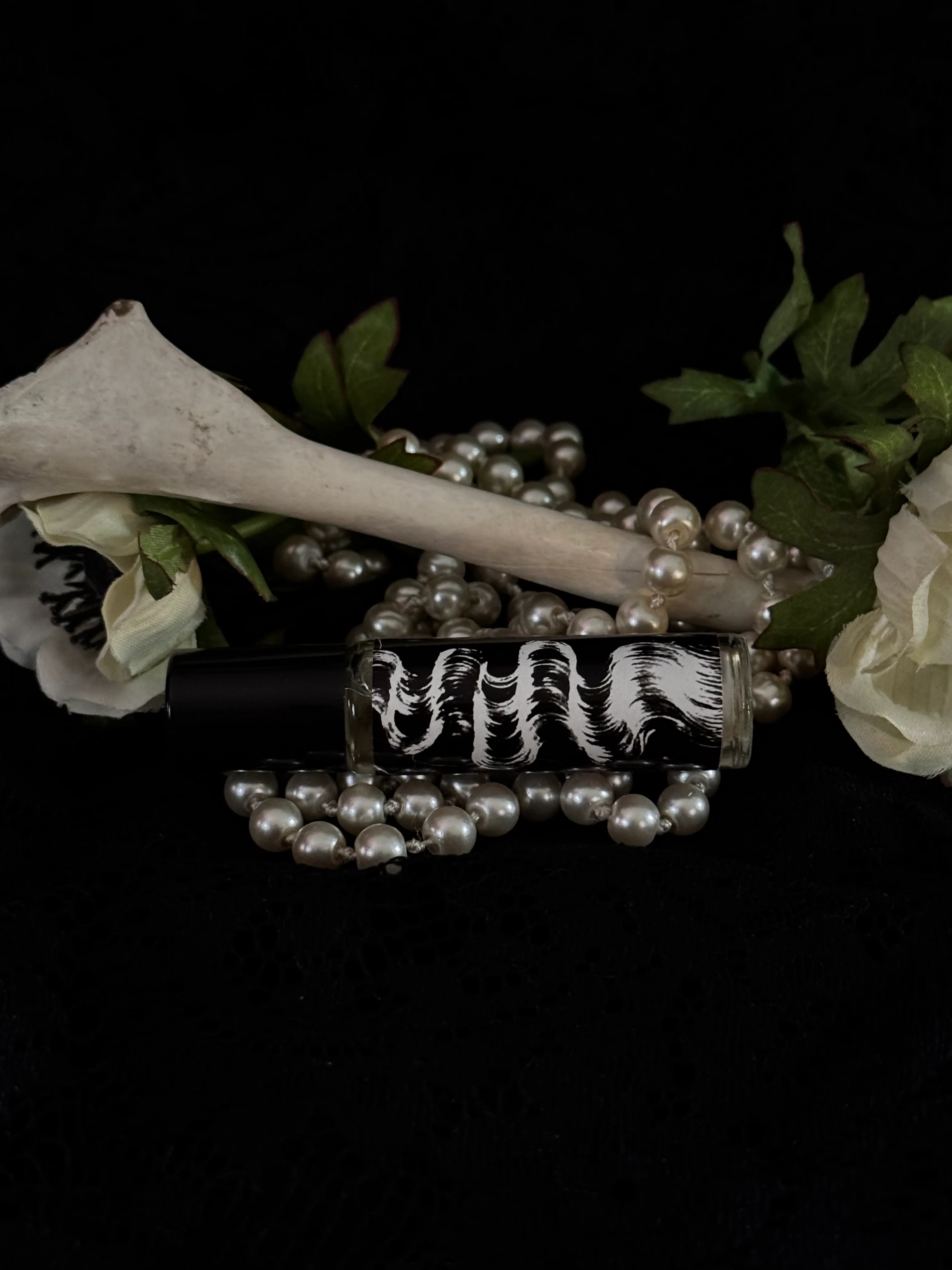 The Bride (lavender & black amber) - Image 11